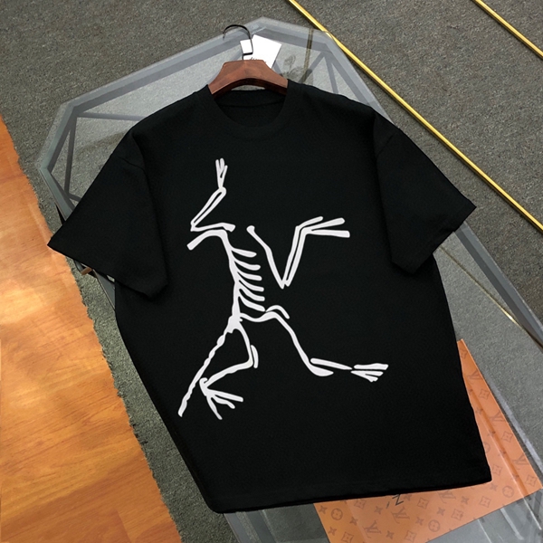 ブランドTシャツ正面デザイン